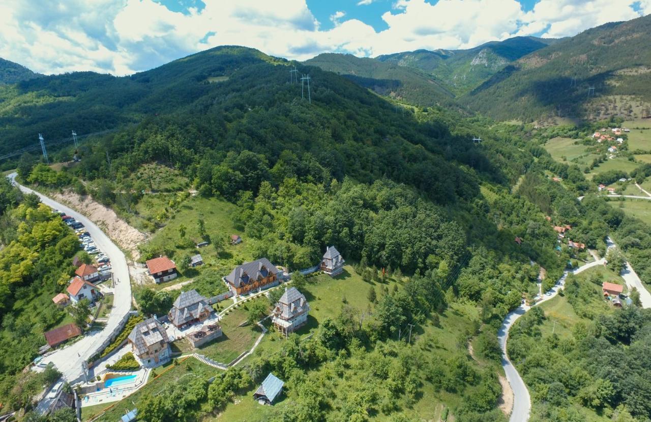 Neva Sobe Sa Pogledom Na Planine