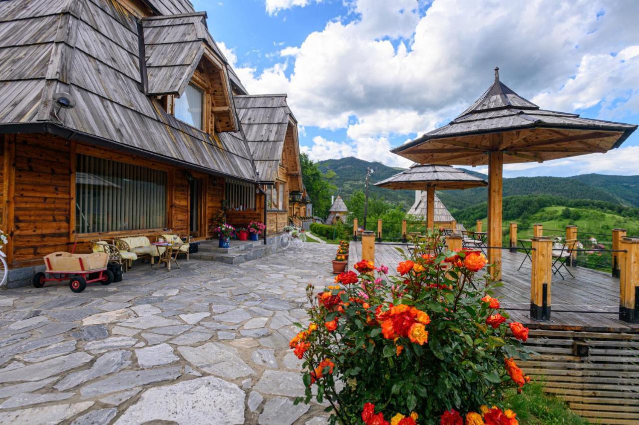 Neva Sobe Sa Pogledom Na Planine * Mokra Gora